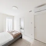 Katya By Whale Homes *
