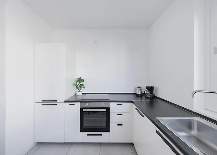 Katya By Whale Homes Appartement Desenzano del Garda