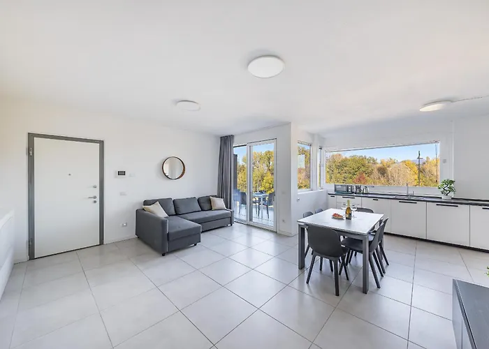 Katya By Whale Homes Appartement Desenzano del Garda